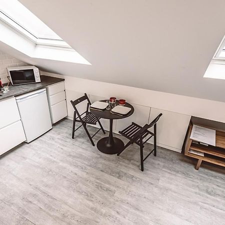 Le Coquet Logement Climatise Face A La Cathedrale - 3G Reims Luaran gambar