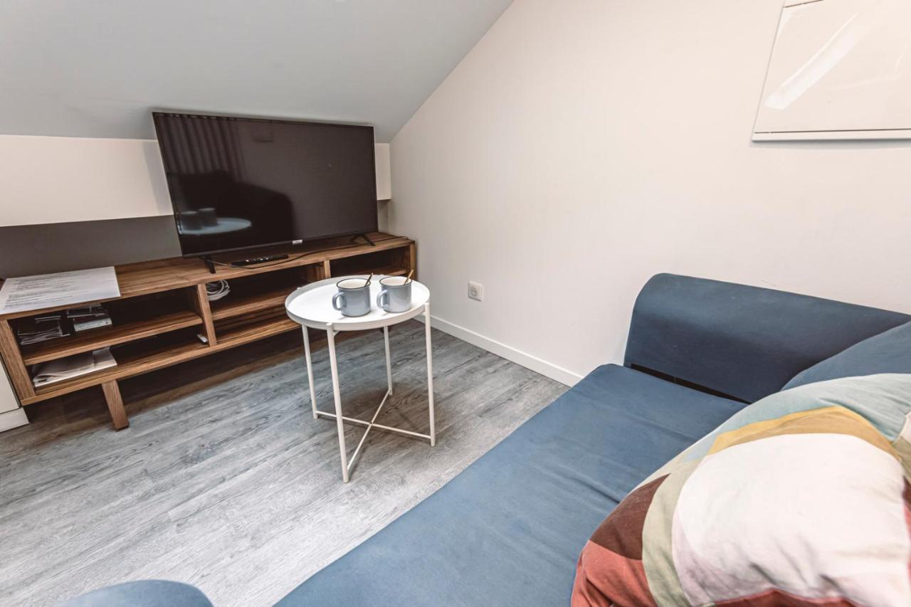 Le Coquet Logement Climatise Face A La Cathedrale - 3G Reims Luaran gambar